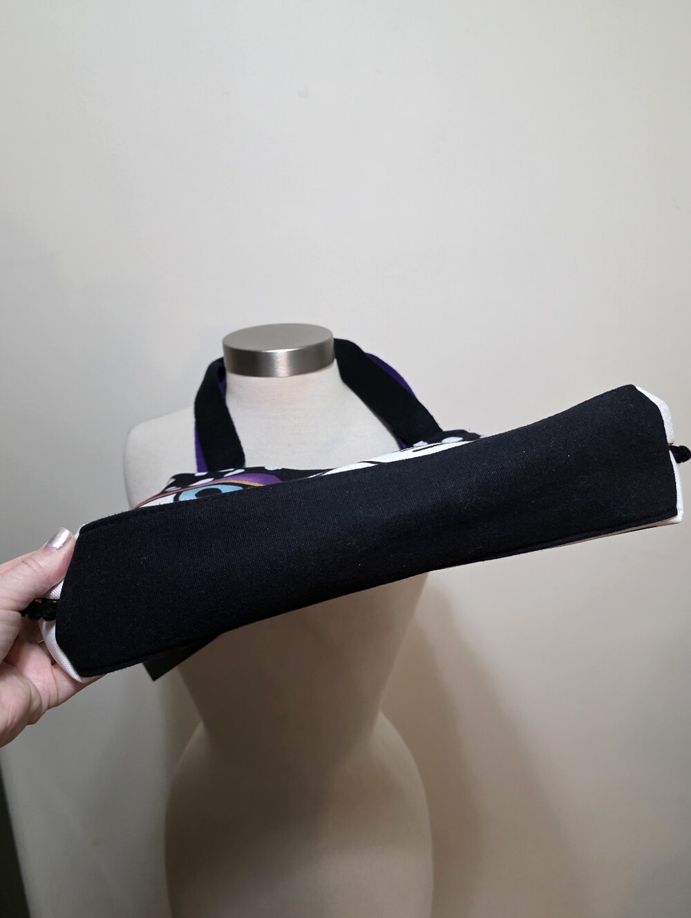 Laurel Birch Feline Tribe Canvas Magnificat Black White Dot Scoop Tote NWT - Picture 4 of 14